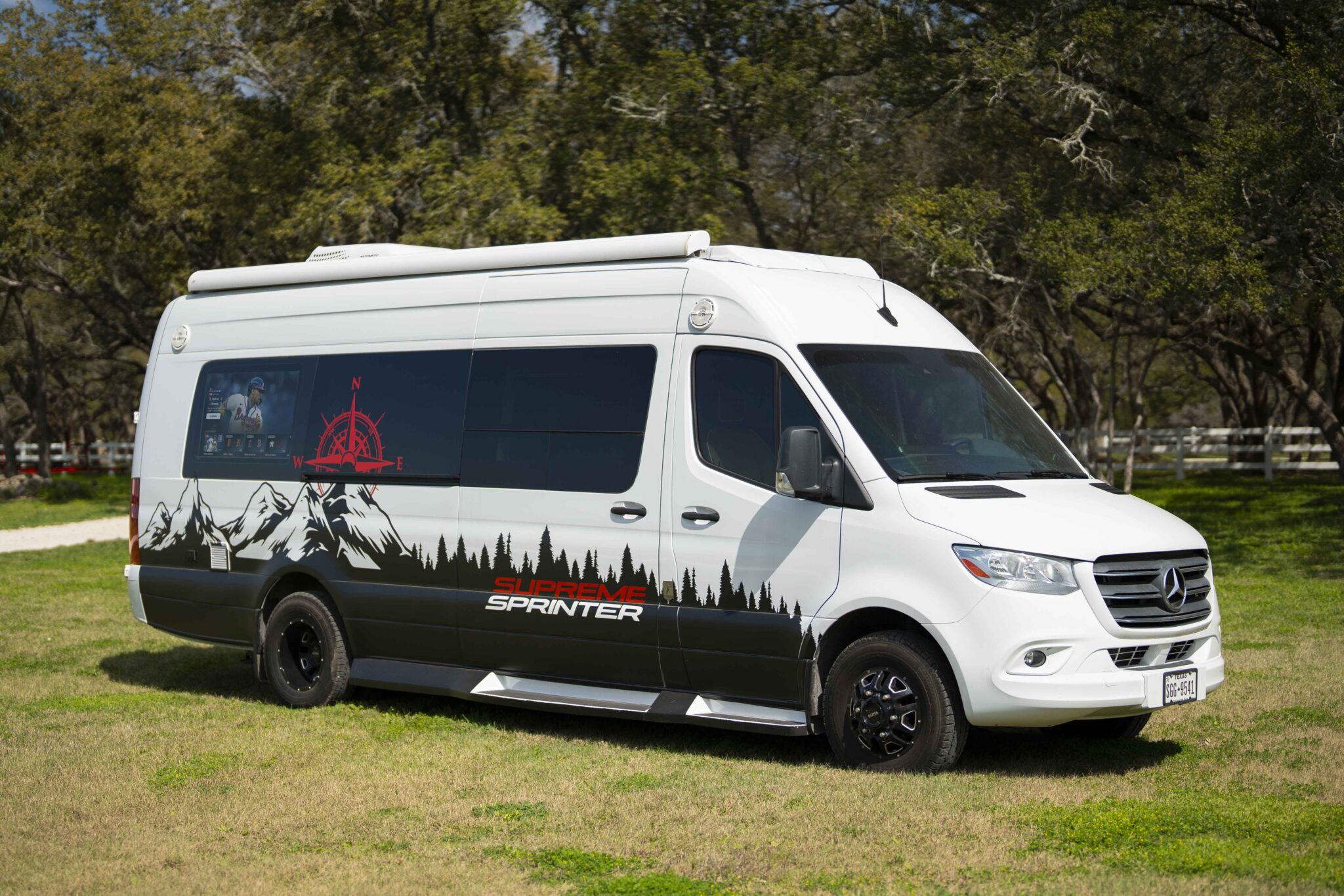 Supreme Camper #021 (DEMO) - LCW Automotive